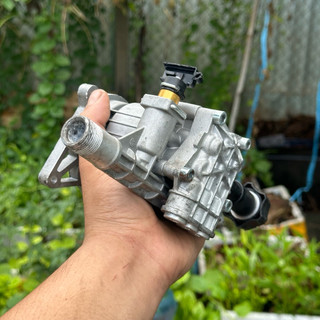 Đầu Bơm Rửa Xe Ryobi Cao Áp 2000PSI (Không Rơ Le) - Tặng Kèm Nhông Zin Cốt 6 Ly, Hàng Bãi Chuyên Dụng Cho Anh Em DIY
