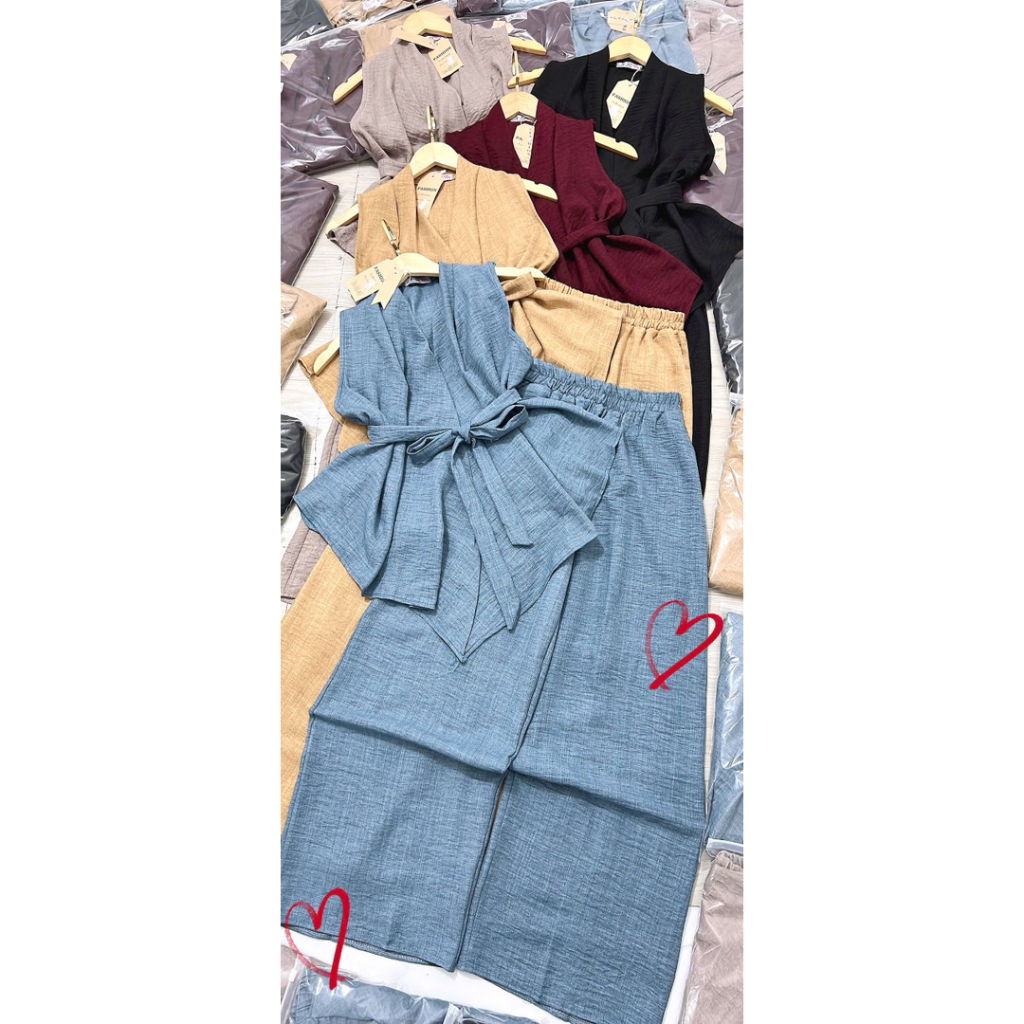 YT5- (Hoả tốc) Sét bộ đũi cổ V dáng tà nhọn kèm dây nịt thời Trầng mix quân ống rộng (40-60kg)