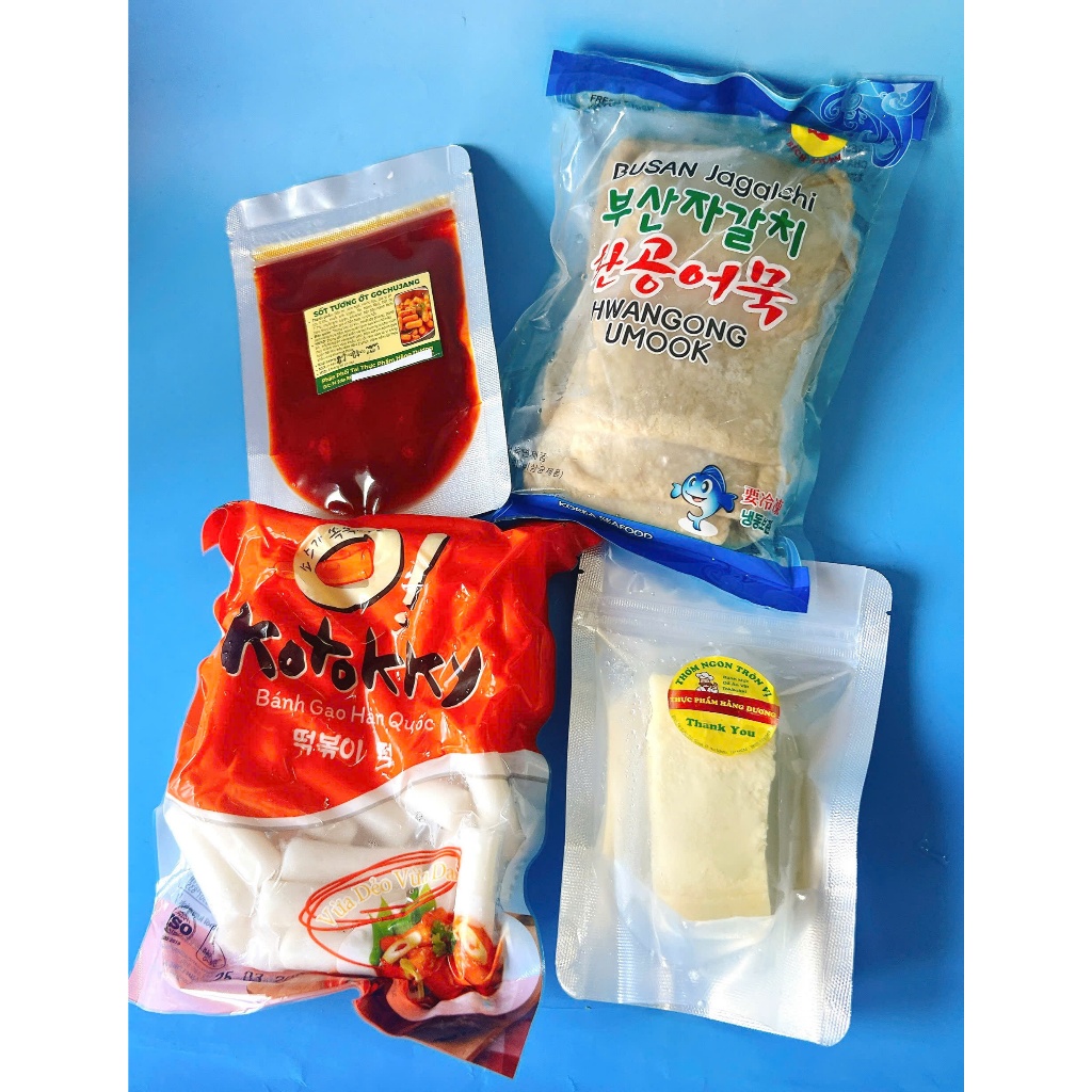 Bánh gạo Toppokki  kèm sốt, bột phô mai ,gia vị tuỳ chọn,....