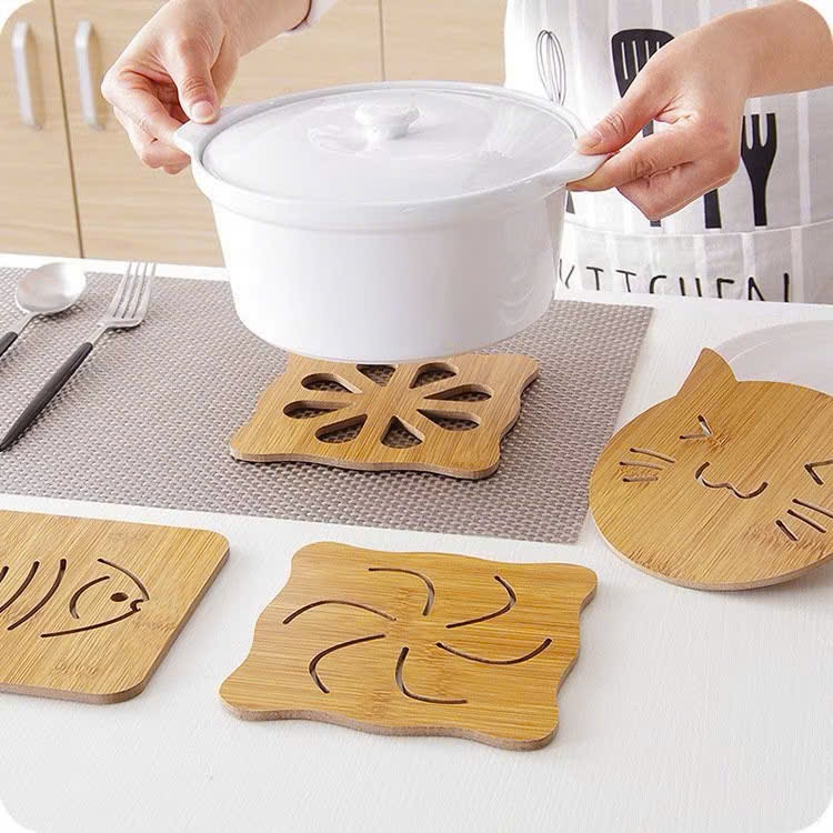 Miếng Lót Nồi Bát Đĩa Bằng Gỗ Sang Trọng