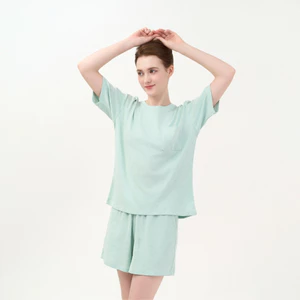 BST03W5T03-BỘ SHORT THUN VỚI THIẾT KẾ CỔ TRÒN ĐƠN GIẢN MANG LẠI SỰ TRẺ TRUNG, NĂNG ĐỘNG VÀ THOẢI MÁI KHI MẶC