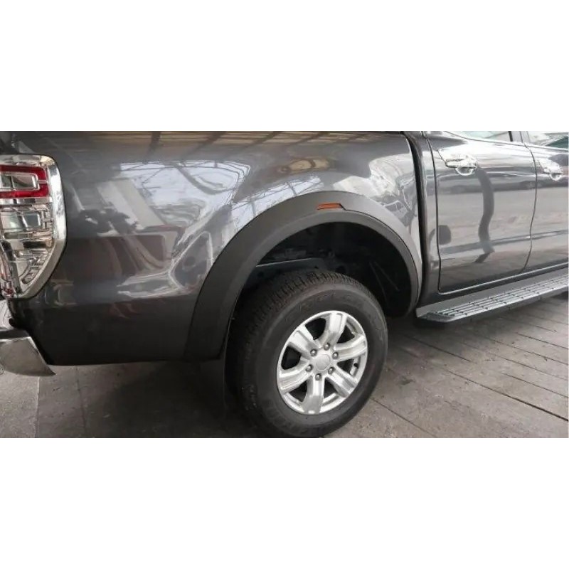 Ốp Cua Lốp xe Ford Ranger 2016 - 2025, Cua lốp Phản quang bản to- có cảm biến, Nhựa ABS thái cao cấp