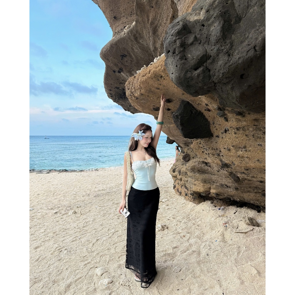 Chân Váy Nữ INSEE SKIRT Form Suông Chất Thun Ren Quyến Rũ SECODEE
