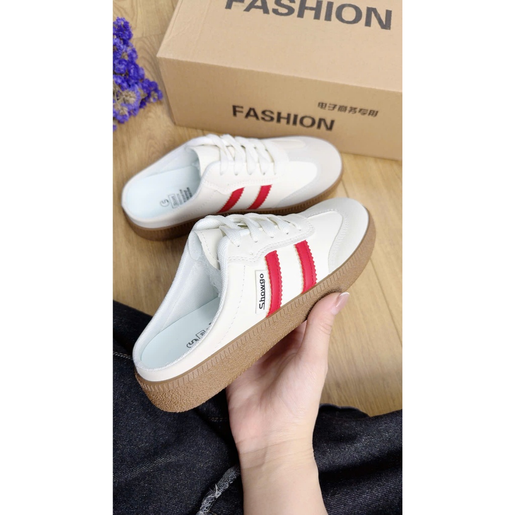 Sục Giày Sneaker Nữ Cổ Điển Hở Gót - Dép Sục Nữ Mũi Da Lộn 2 Sọc Răng Cưa Đế Gum Đi Học Đi Chơi Tiện Lợi