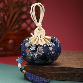 Túi gấm rút dây họa tiết cổ trang Trung Quốc kèm ruột thảo mộc tự nhiên tặng tua rua trang trí
