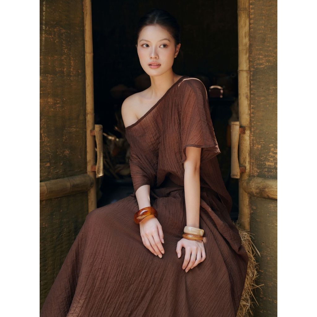 Áo Trễ Vai Sang Chảnh Sandy Brown - - Chưa Kèm Váy