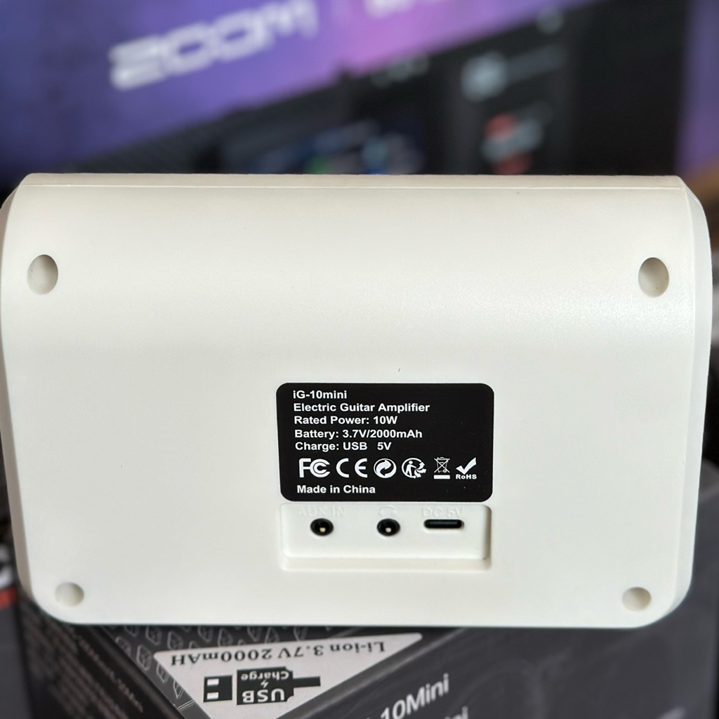 DK iG-10 Mini Amp cho guitar điện