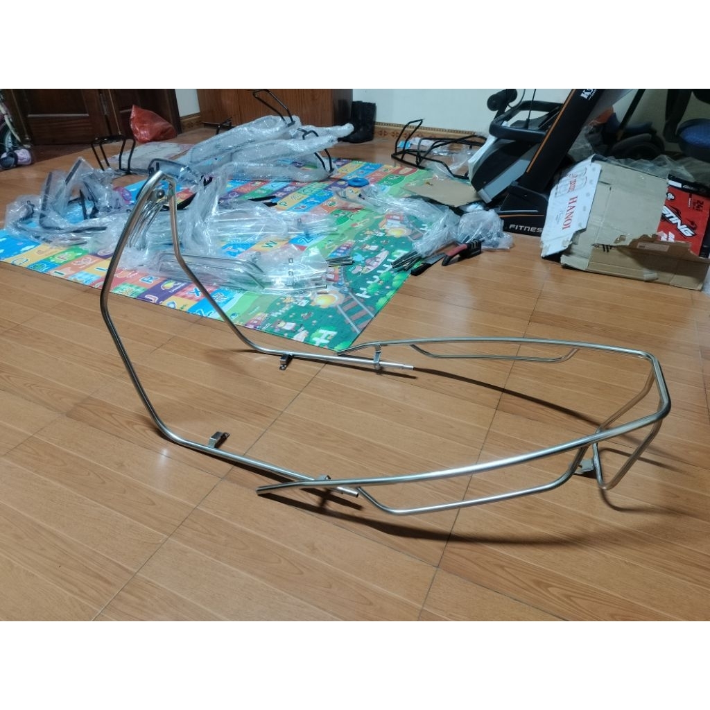 khung quây bảo vệ xe điện vinfast EVO Grand (hàng chất lượng loại 1 )