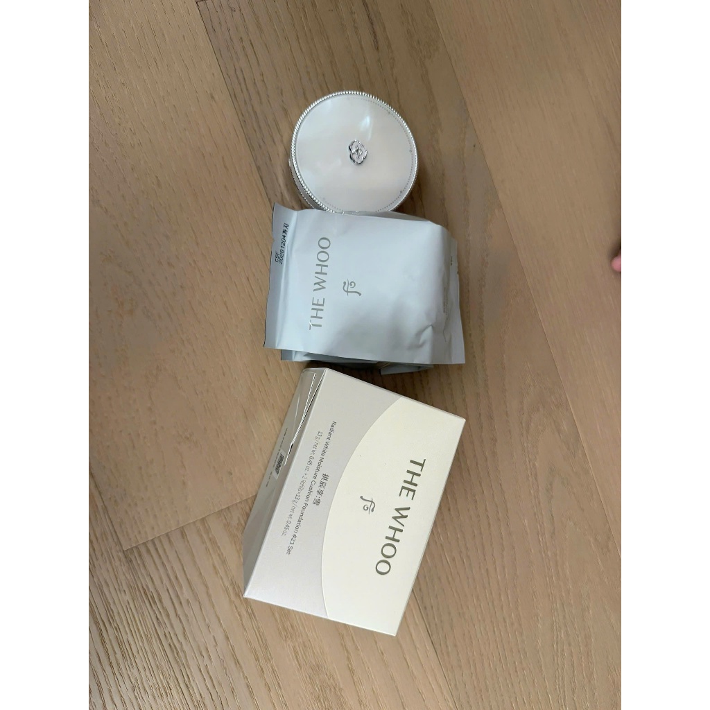 V55_Set Phấn Nước Radiant White Moisture Cushion Foundation #21.