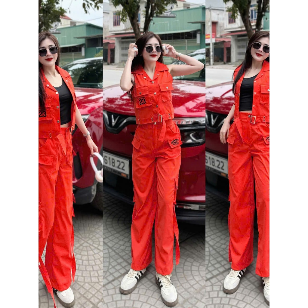 Set thể thao nữ gồm áo Gile cổ bẻ,in số 23 và quần Jogger ống rộng, túi hộp, chất liệu kaki...