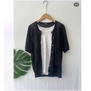 Áo khoác len cổ tròn Unilo mới toanh siêu xinh size S