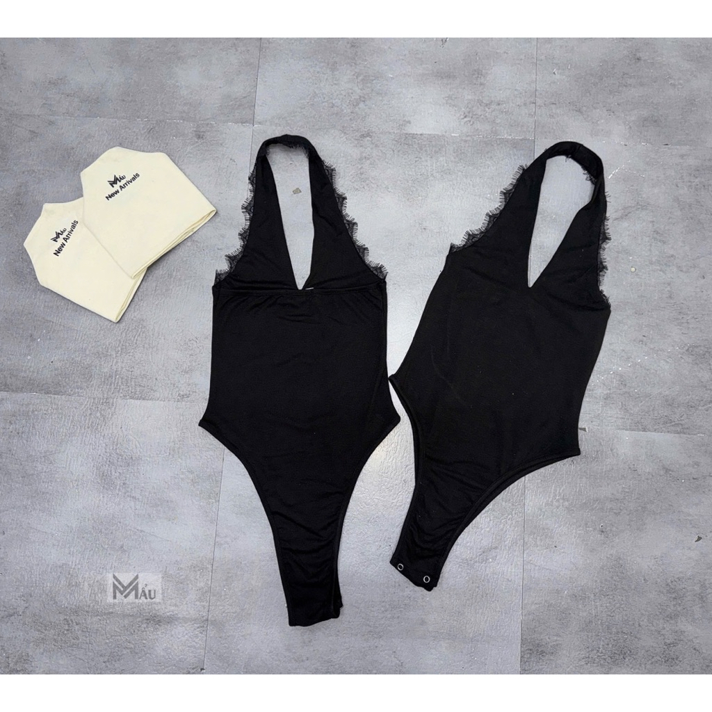 Áo bodysuit cổ yếm phối viền ren