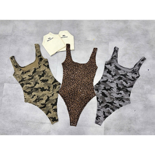 Áo ba lỗ nữ cổ vuông bodysuit hoạ tiết vằn cá tính d56