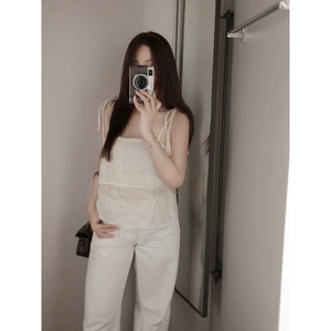 Áo hai dây buộc nơ phối ren layer thêu lỗ dáng suông nhẹ style HQ ,Áo nữ kiểu 2S mảnh thiết kế đơn giản mặc chơi,đi biển