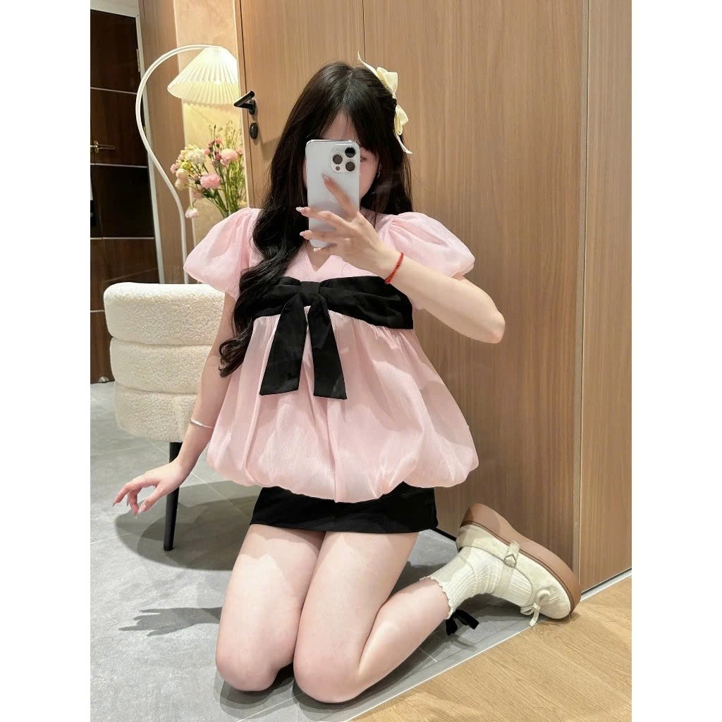 Áo Babydoll 2 Lớp Tay Bồng Dáng Bí Cổ Tim Phối Nơ Đen Phong Cách Tiểu Thư Sang Chảnh DG115