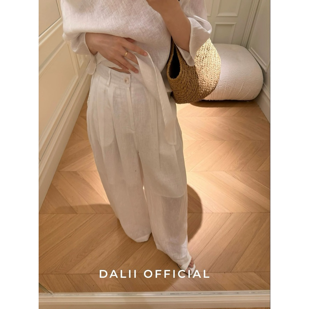 Áo trễ vai linen xước mỏng vạt chéo Onni st