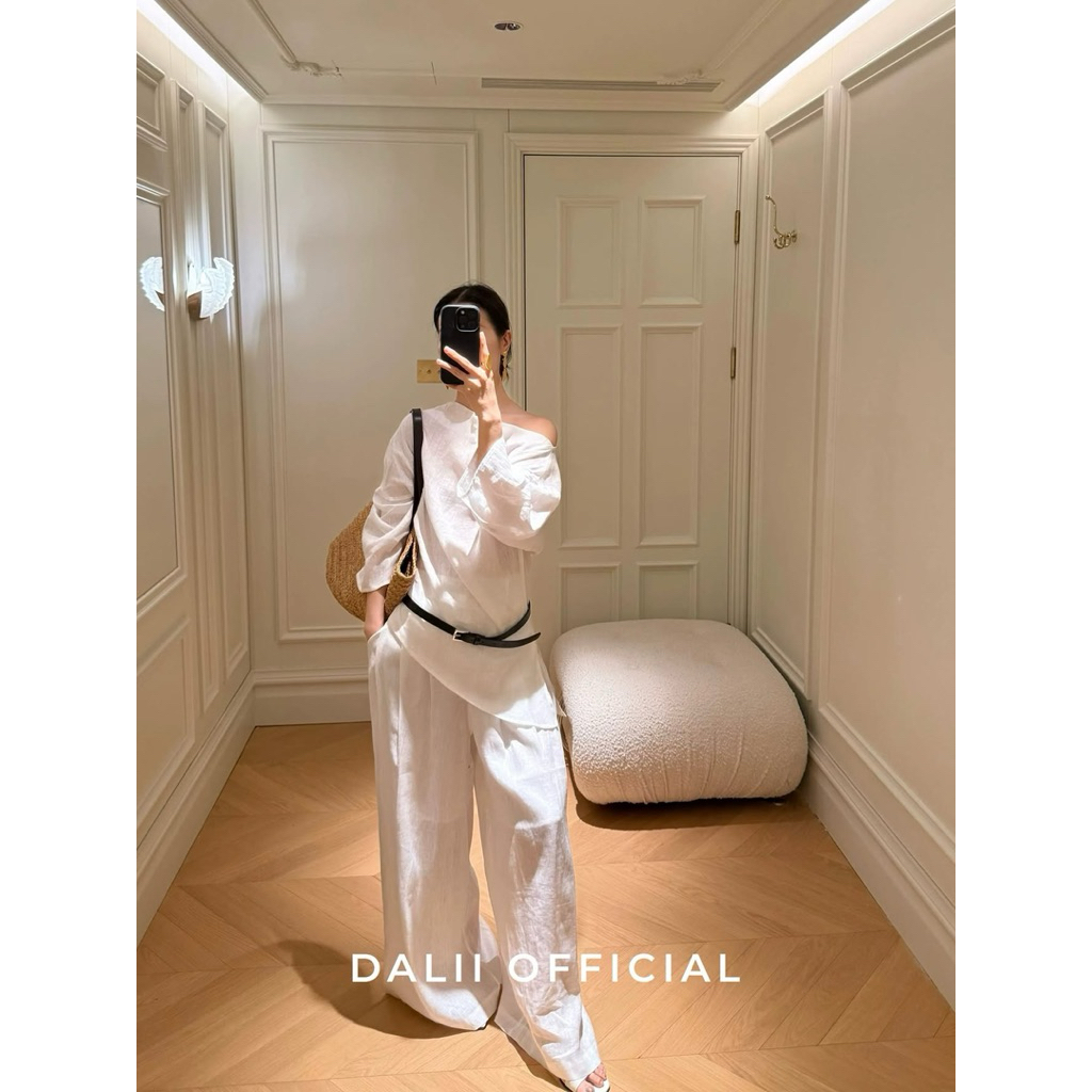 Áo trễ vai linen xước mỏng vạt chéo Onni st