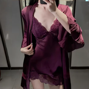 váy ngủ hai dây màu tím mận
