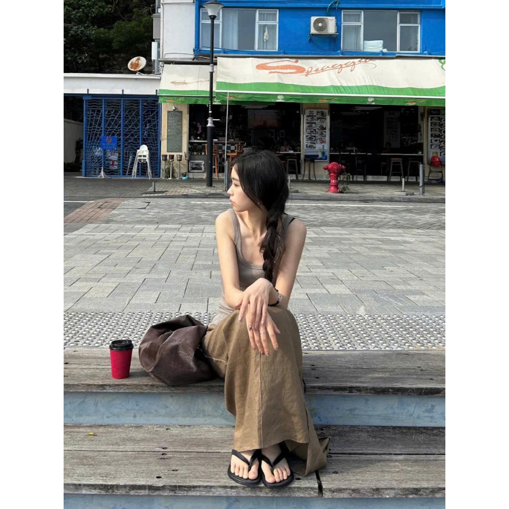 𝗟𝗮𝘃𝗮 𝗟𝗶𝗻𝗲𝗻 - Chân váy Linen xẻ hông