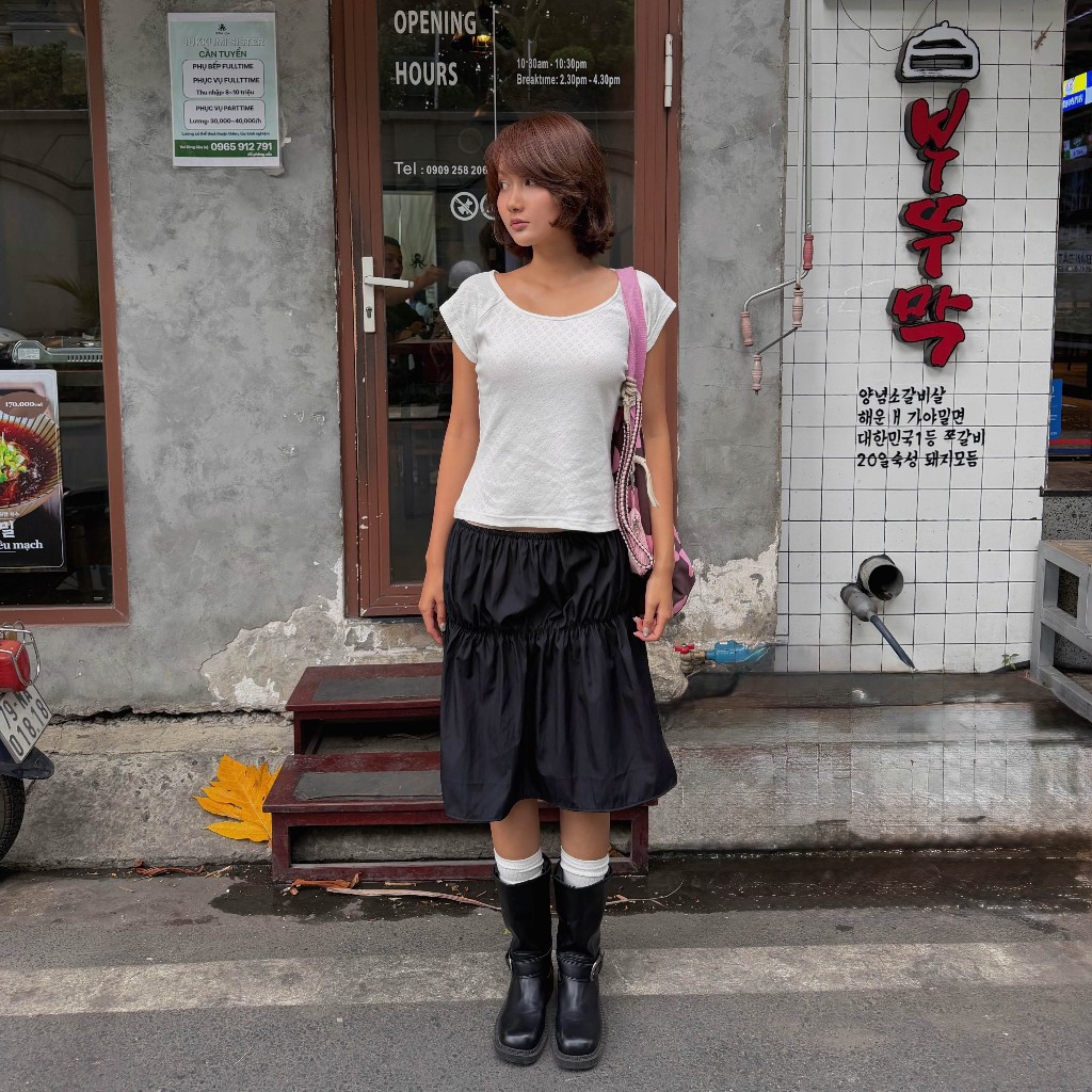 Chân Váy Ngắn Nhún Ngang Thân, Chất Gió Nhăn Cạp Chun - Crunchy Pleated Skirt - Sonna hi