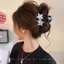 Kẹp tóc càng cua ngôi sao, phong cách Hàn Quốc