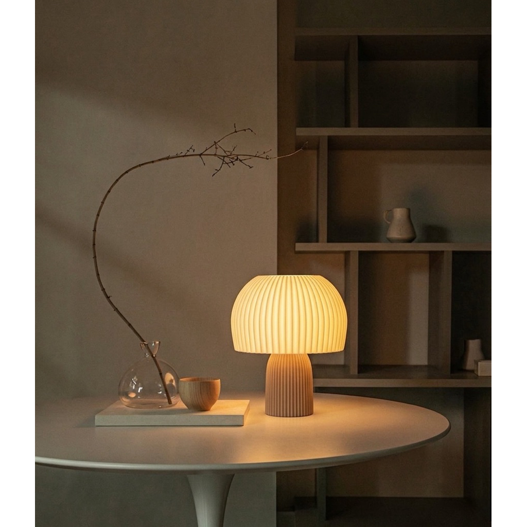 Đèn Ngủ Decor PLISSÉ LAMP | Đèn In 3D Dáng Nấm Dập Ly Nghệ Thuật Có Dimmer Điều Chỉnh Ánh Sáng Vàng Ấm Áp