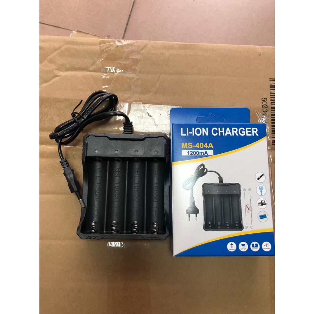 BỘ SẠC Pin2/4/6/8 KHAY SẠC CHO PIN 18650 ĐIỆN ÁP 3.7V~4.2V SIÊU TIỆN  Đế 4 Pin 18650,