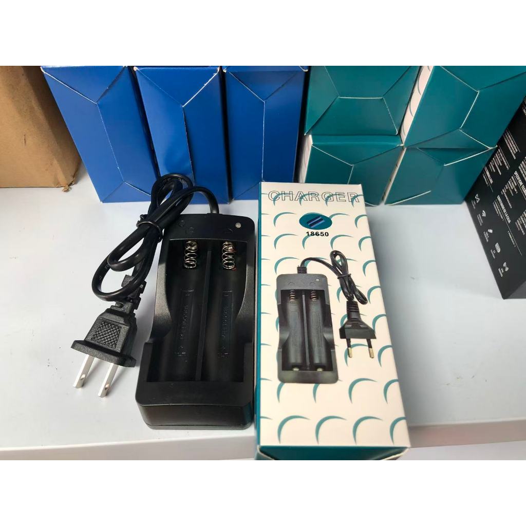 BỘ SẠC Pin2/4/6/8 KHAY SẠC CHO PIN 18650 ĐIỆN ÁP 3.7V~4.2V SIÊU TIỆN  Đế 2 Pin 18650,