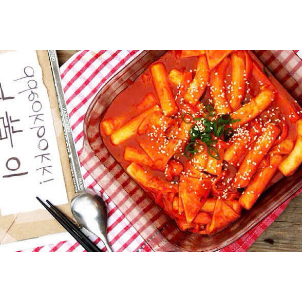 (CHÍNH HÃNG) Bánh Gạo Tokbokki Hàn Quốc Cắt Sẵn Dạng Ống Tiện Lợi Dẻo Dai Gói 1Kg
