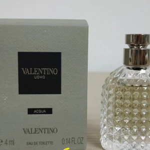Nước hoa Valentino Uomo Acqua 4ml