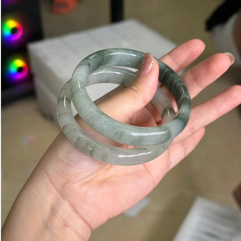 [𝐒𝐀𝐋𝐄] Vòng tay Thiên Sơn Thuý bản hẹ trang sức cao cấp bằng đá tự nhiên nguyên khối 𝐊𝐈𝐌 𝐓𝐇À𝐍𝐇 𝐁Ả𝐎