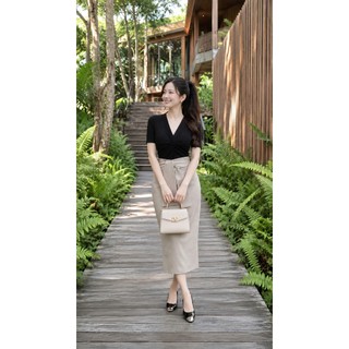VT250609 – Set Bộ Áo Thun Ôm Tay Ngắn Mix Chân Váy Bút Chì Lưng Nơ Thanh Lịch