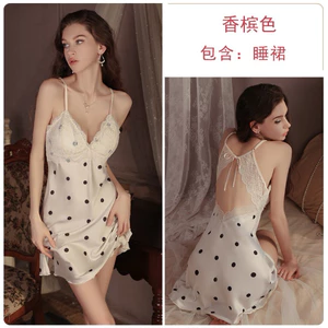 váy lụa hoạ tiết