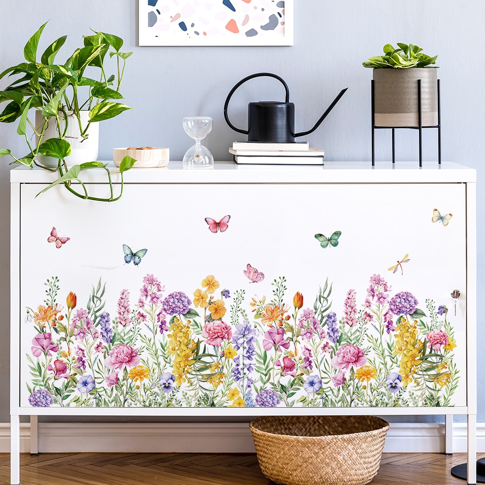 Decal Dán Chân Tường Vườn Hoa Sắc Màu Có Keo Sẵn 122x55.5cm - Trang Trí Nhà Chống Bẩn Chân Tường