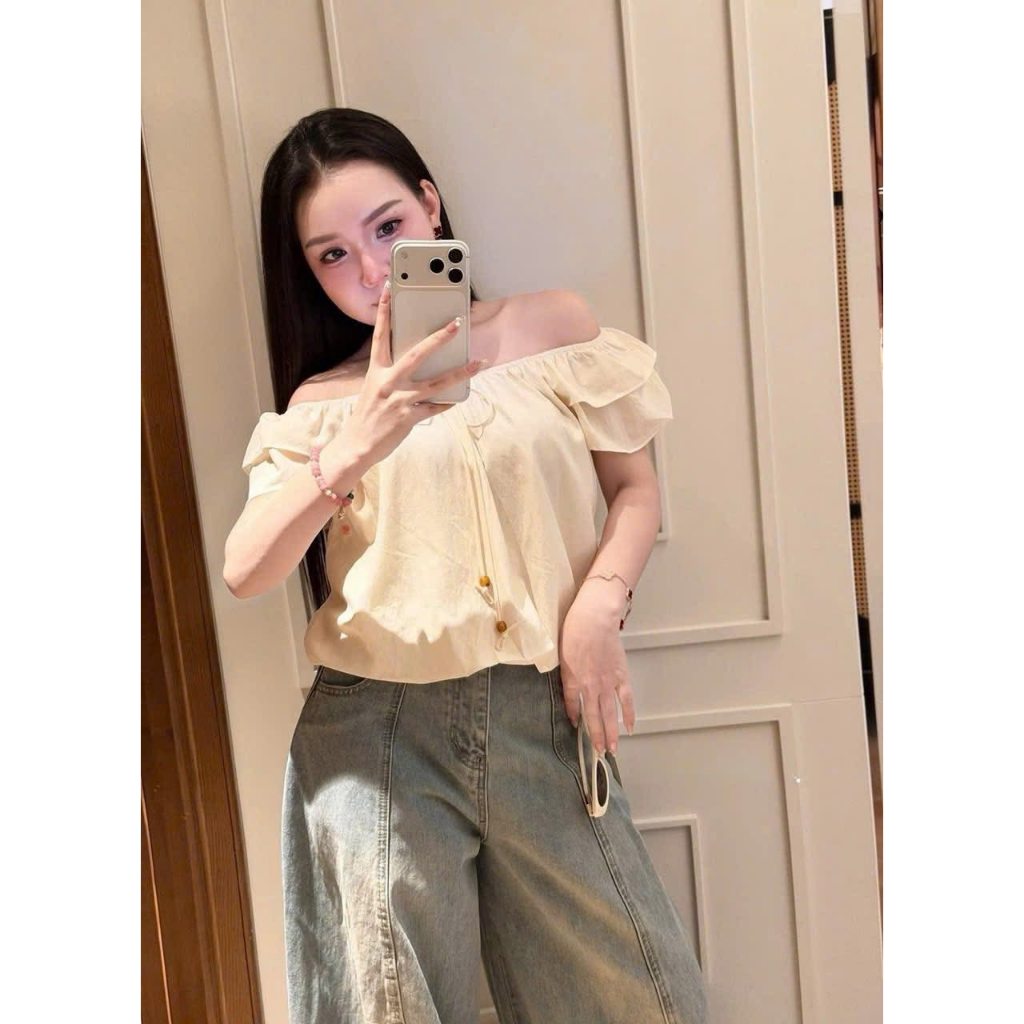 Áo kiểu nữ đi cafe dạo phố trễ vai bo chun sọc tăm phối bèo cánh tiên áo blouse suông rộng HCOM27297