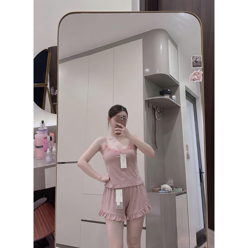 Bộ pijama nữ,Set đồ bộ mặc nhà nữ dáng đùi viền bèo phối ren ngực phong cách tiểu thư ngọt ngào HCOM27323