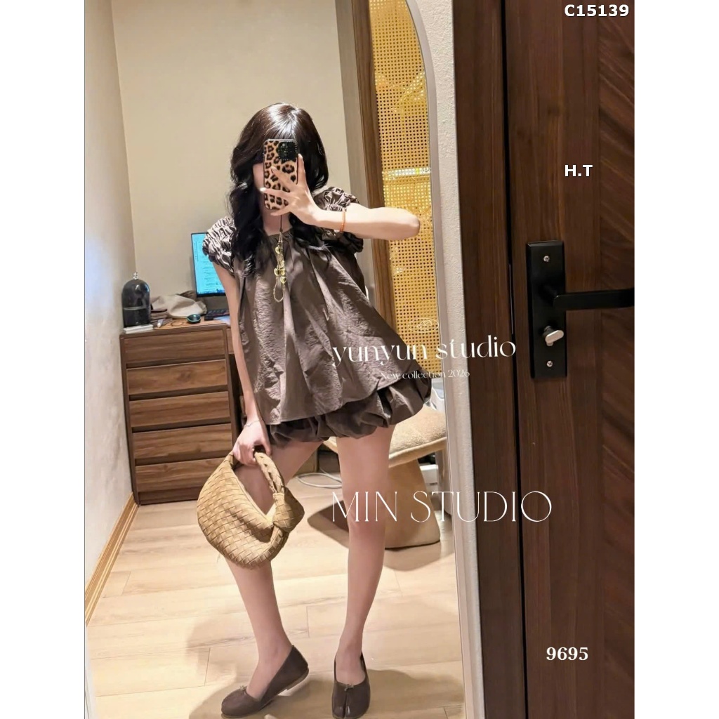 Set Bộ Đồ Nữ Gió Phồng TRơn Áo Tay Chạy Chun Vai Mix Quần Váy Bí Phồng