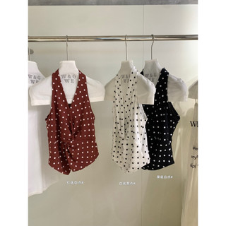 𝐏𝐡𝐢𝐞𝐧 𝐖𝐆𝐖𝐄 | (Sẵn) w9707 Áo Cổ Yếm Sát Nách Soắn Bụng Chấm Bi