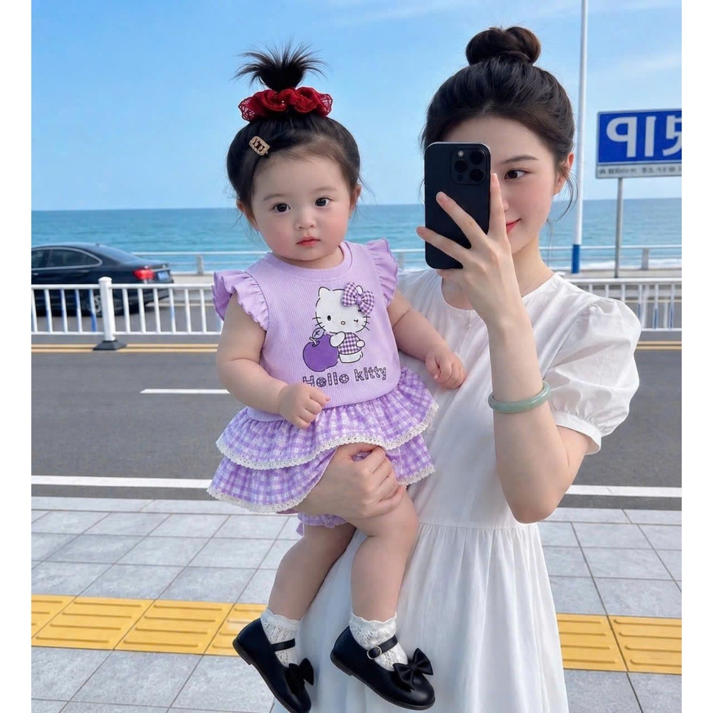 SÉT bộ cho bé Hello Kitty VÁY 2 TẦNG REN có lót trong chất tăm gân SZ 7-19 KG siêu đáng yêu,co giãn mềm mịn mặc mát