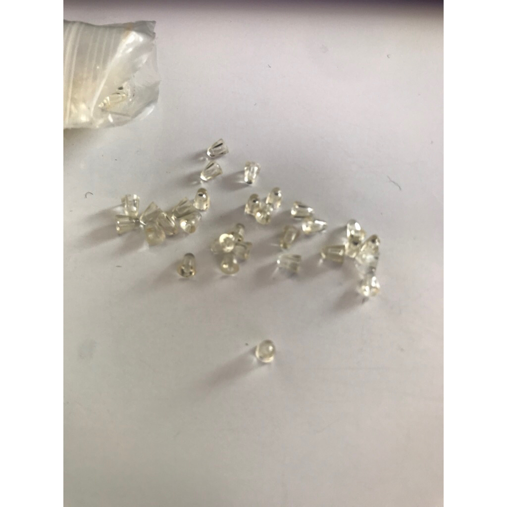 Silicon chùm đầu ốc cho các loại kính mắt không viền dạng ốc bắt thường hay lòi đầu ốc - đây là phụ kiện để bảo vệ