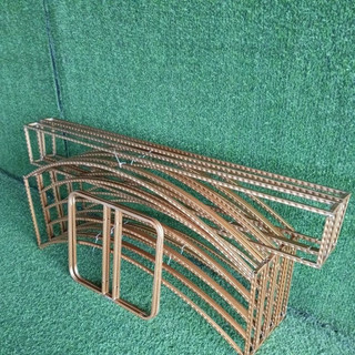 Khung cổng chân cong làm cổng rạp cưới