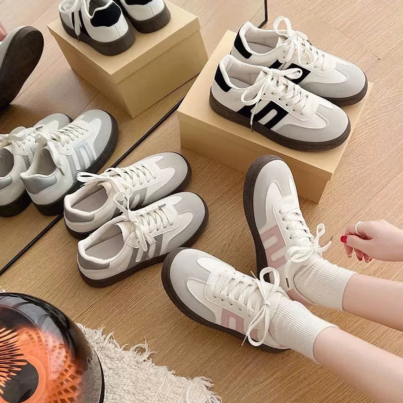 [SIÊU SALE 7.7 GIẢM 40K] Giày Nữ Thể Thao Chất Liệu Da Mềm Form Nhỏ Phù Hợp Với Học Sinh Sinh Viên Dễ Phối Đồ