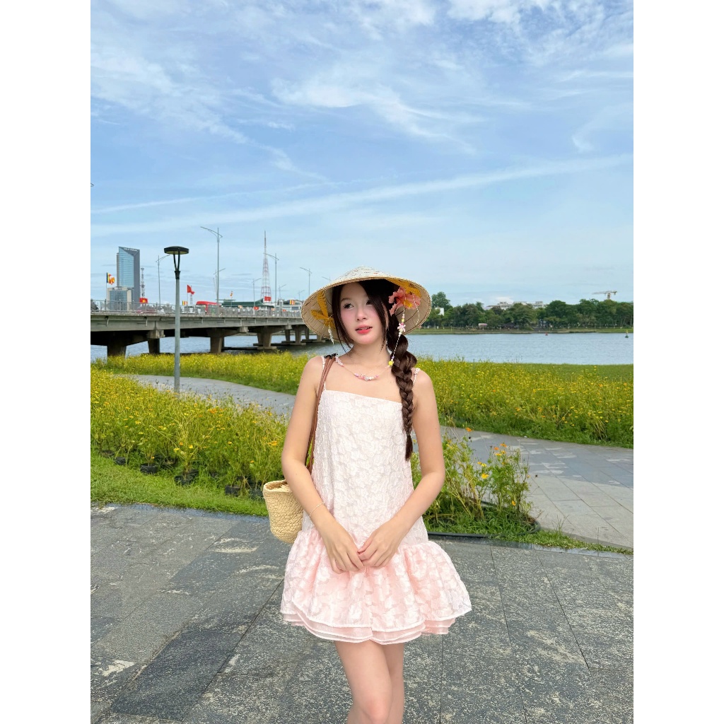 Đầm Nữ INDRIT Hai Dây Họa Tiết Hoa Dập Nổi Dễ Thương Mùa Hè SECODEE