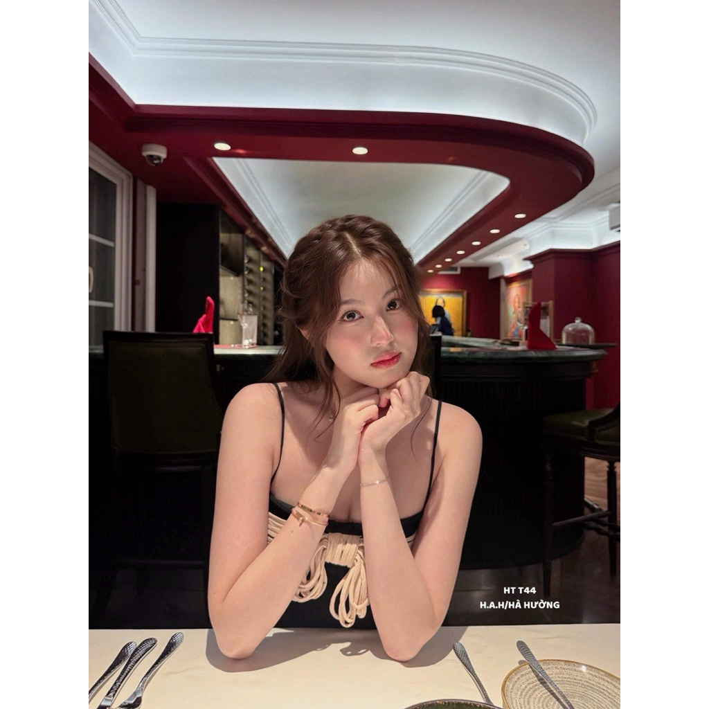Váy 2 dây dáng A đính nơ ngực xinh xỉu