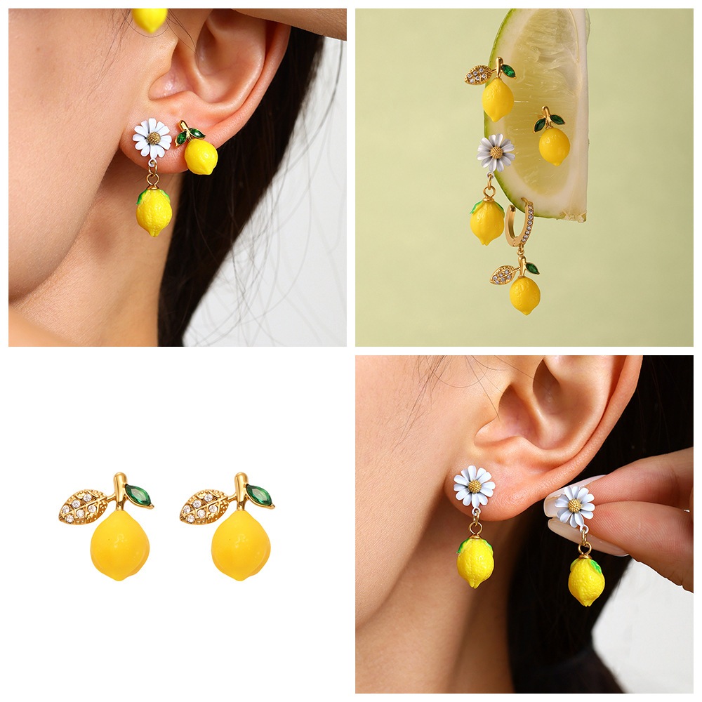 Bông tai nữ titan quả chanh và hoa cúc trắng xinh xắn thời trang không gỉ WE2647 BY ACCESSORIES