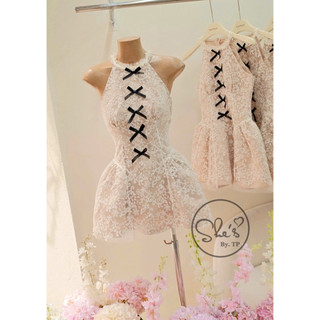 Váy Ren Cổ Yếm Đính Nơ Xoè Bồng Chuẩn She’s