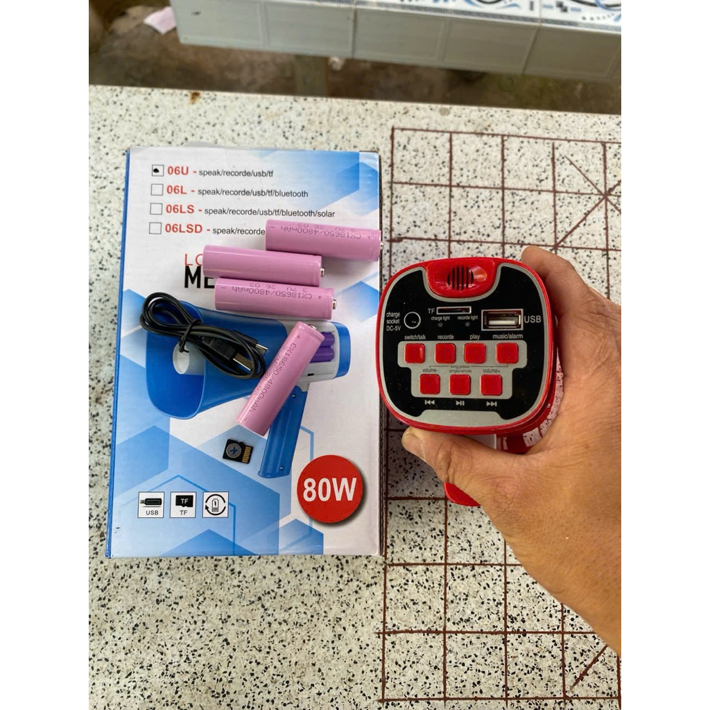 Loa túc ếch 4 pin MEGAPHONE kèm thẻ nhớ