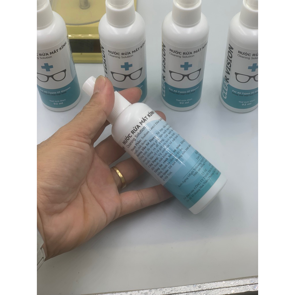 NƯỚC LAU MẮT KÍNH CHẤT LƯỢNG TỐT