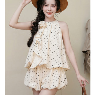 Set Bộ Nữ, Áo Cổ Yếm Dáng Bồng Đính Hoa Phối Quần Short Bí Họa Tiết Chấm Bi