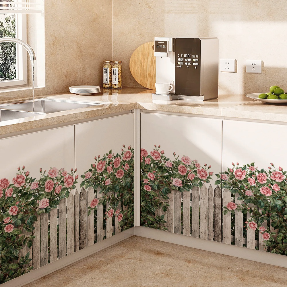 Decal Dán Chân Tường Hàng Rào Hoa Hồng Có Keo Sẵn 71x43cm - Trang Trí Nhà Chống Bẩn Chân Tường